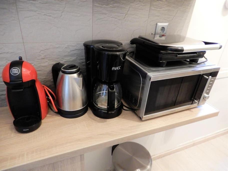 A-07! 2' Walk 2 Acropolis Museum! 2Br-Sunny Terrace! Extra Fees For 2Nd Room Athens Ngoại thất bức ảnh